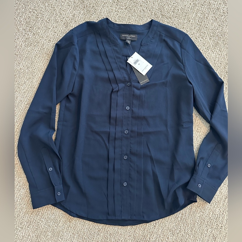 Navy Banana Republic Blouse, NWT XS